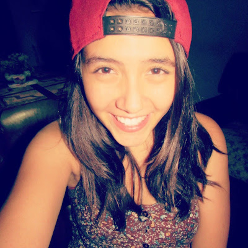 Meet your Posher, Alejandra